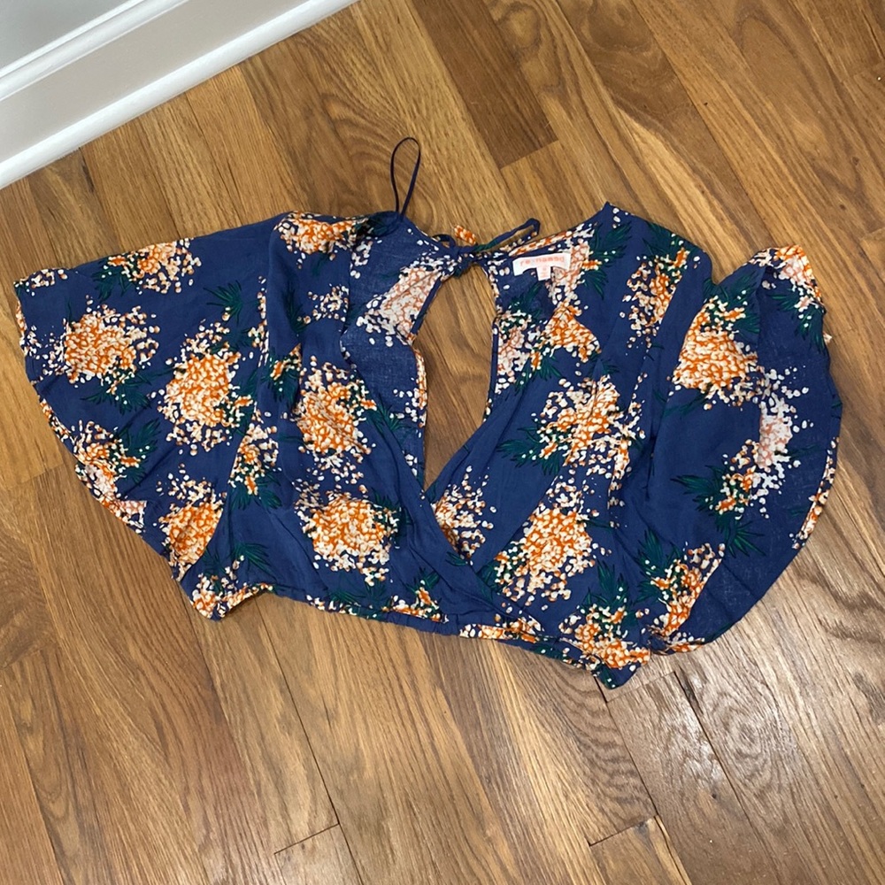 Tie back crop